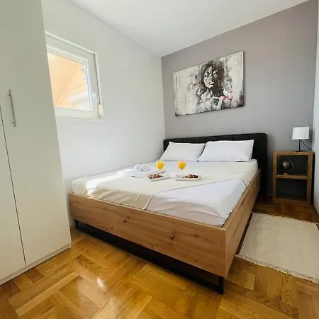 V&a Apartment