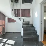 V&a * Ζαντάρ